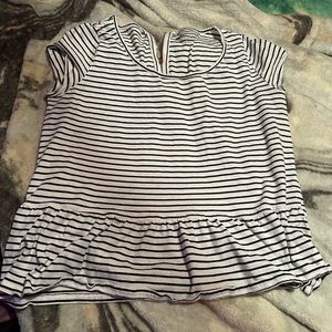 Cute Ann Taylor top.